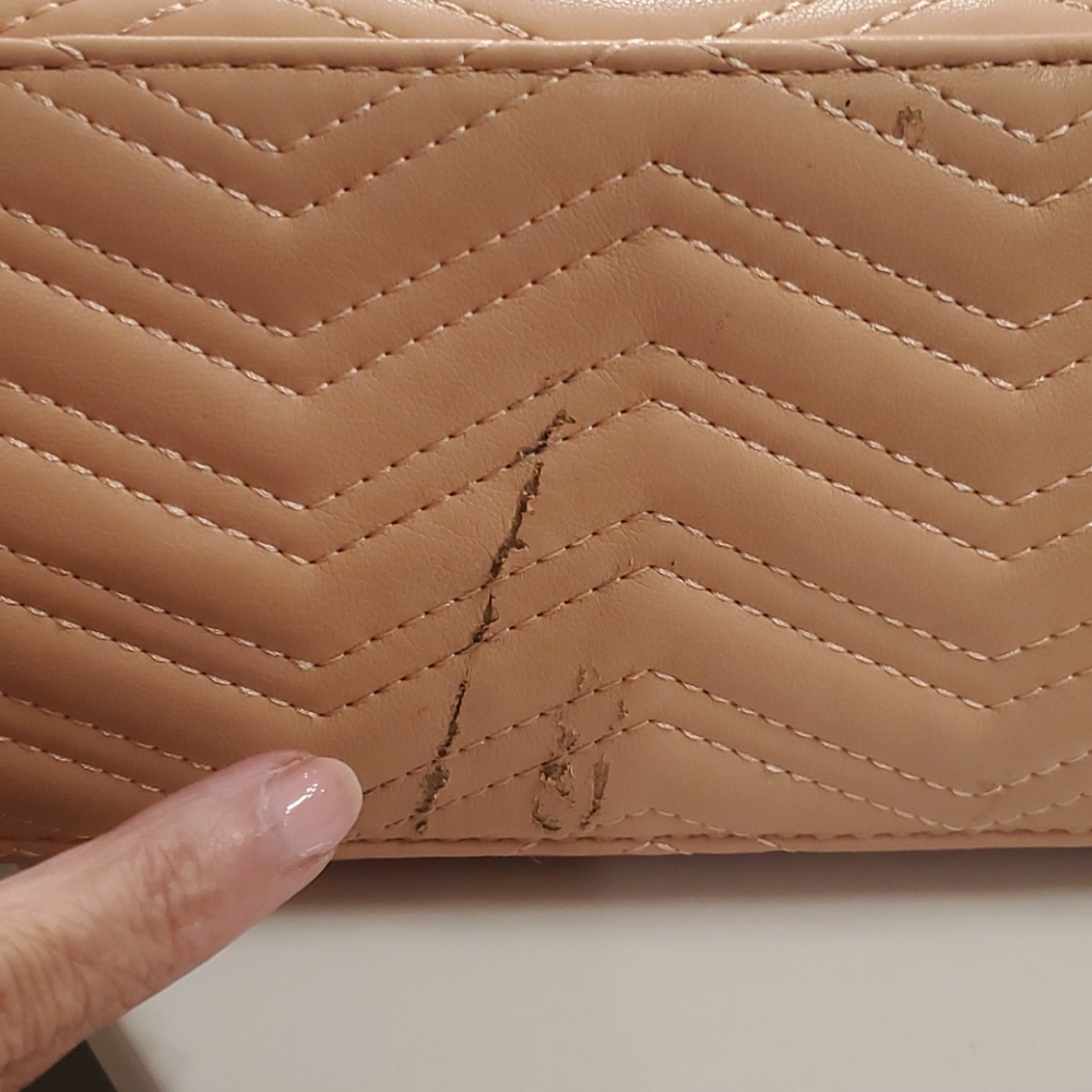 Lovely Tahari purse - Picture 5 of 8